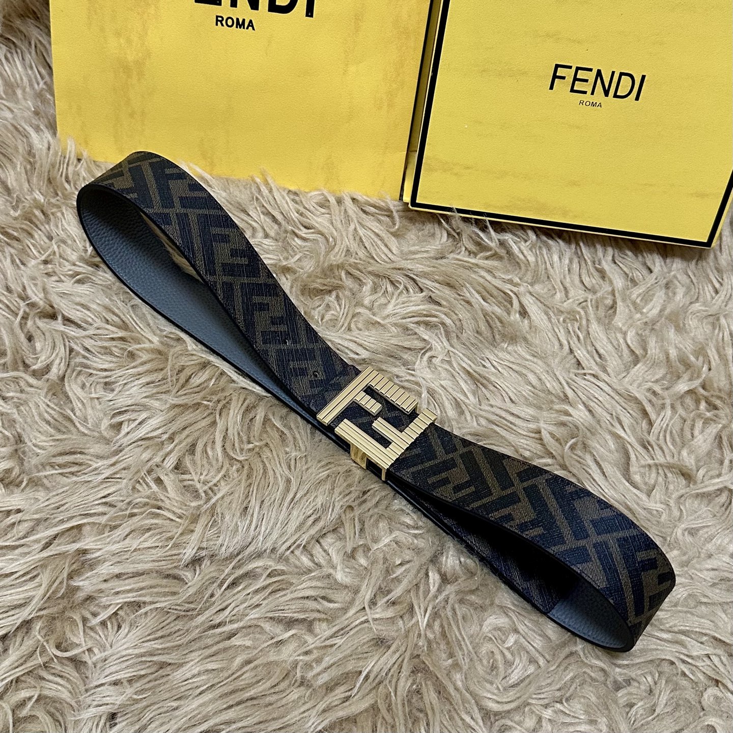 FENDI（芬迪）专柜同款 宽4.0CM 双环正反用腰带 FF按钉搭扣 灰色Cuoio Romano皮革