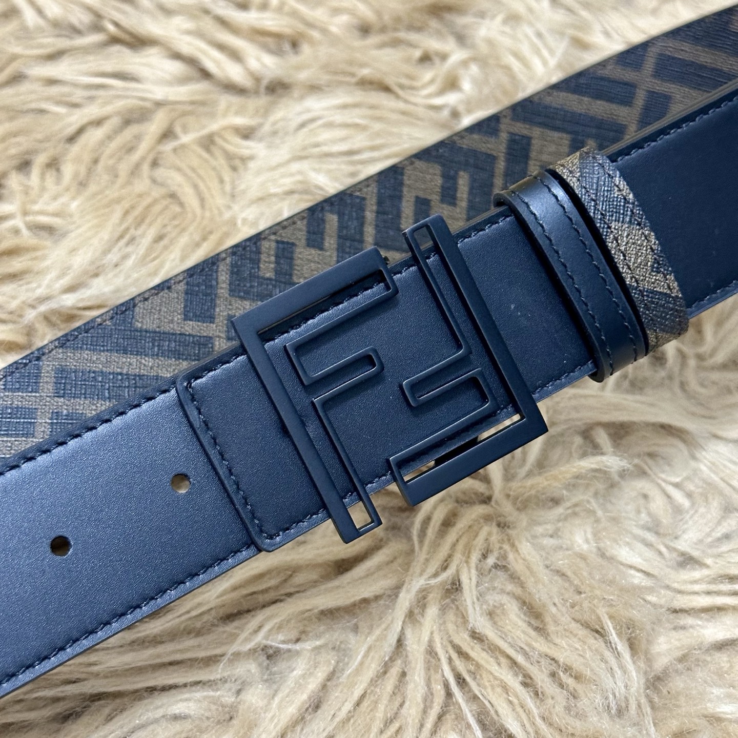 FENDI（芬迪）专柜同款 宽4.0CM 双环正反用腰带 FF按钉搭扣 黑色Cuoio Romano皮革