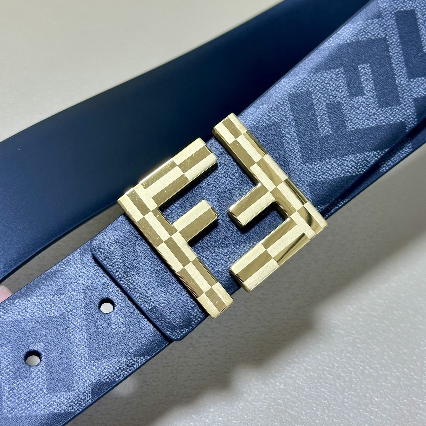 FENDI（芬迪）专柜同款 宽4.0CM 双环正反用腰带 FF按钉搭扣 黑色Cuoio  Romano皮