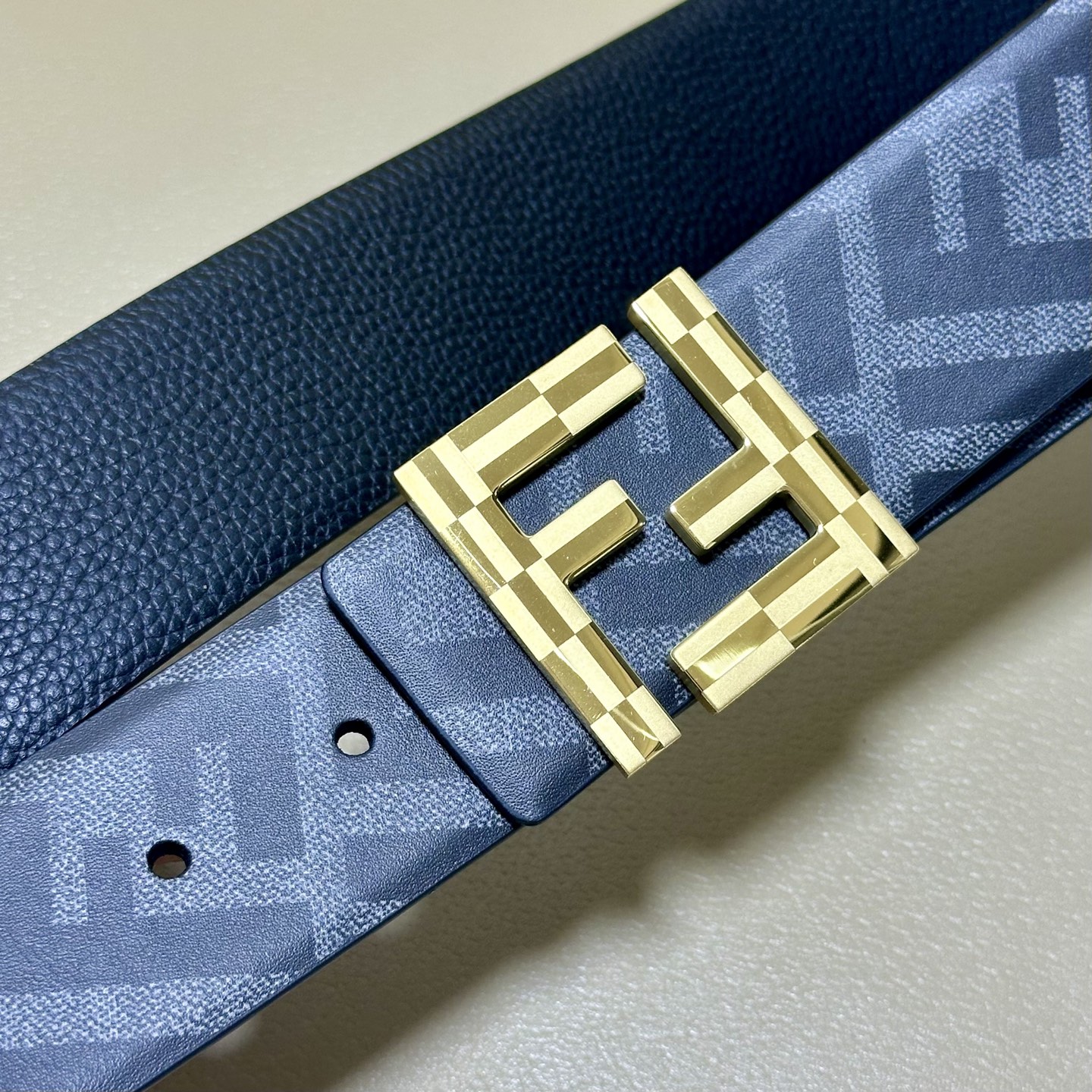 FENDI（芬迪）专柜同款 宽4.0CM 双环正反用腰带 FF按钉搭扣 黑色Cuoio  Romano皮