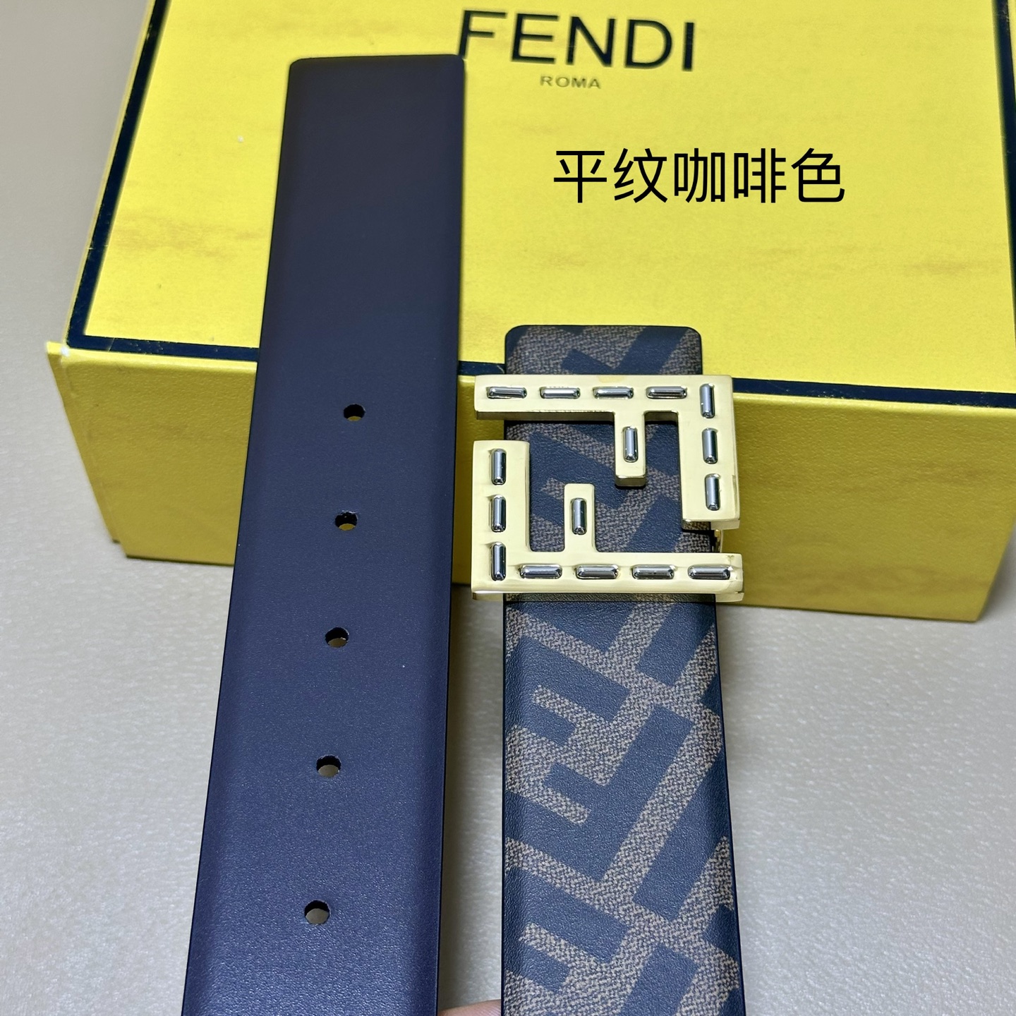 FENDI（芬迪）专柜同款 宽4.0CM 双环正反用腰带 FF按钉搭扣 咖啡色Cuoio  Romano