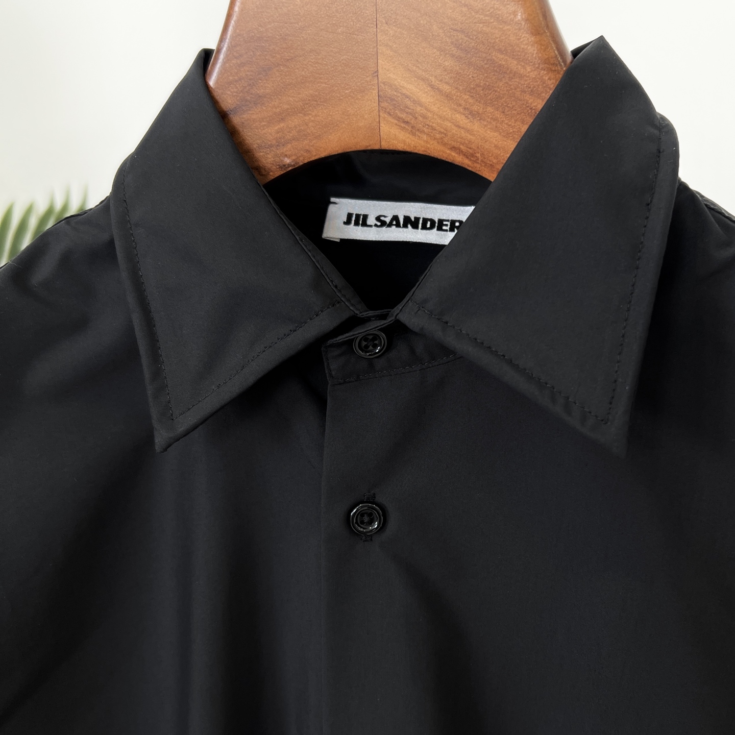 Fashion Review: Jil Sander 25SS Special Steel Ring Shirt in Black and White - 图片 6