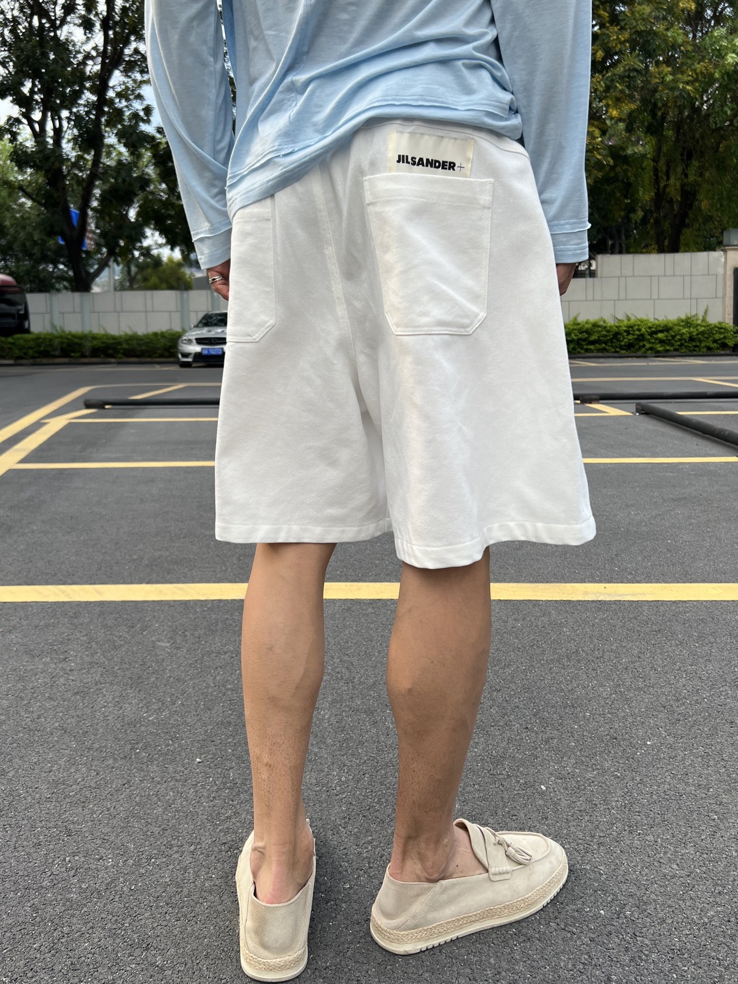 New Jil Sander Plus Summer Shorts: Easy, Wide-Legged Design in Tibetan & White, M-2XL - 图片 2