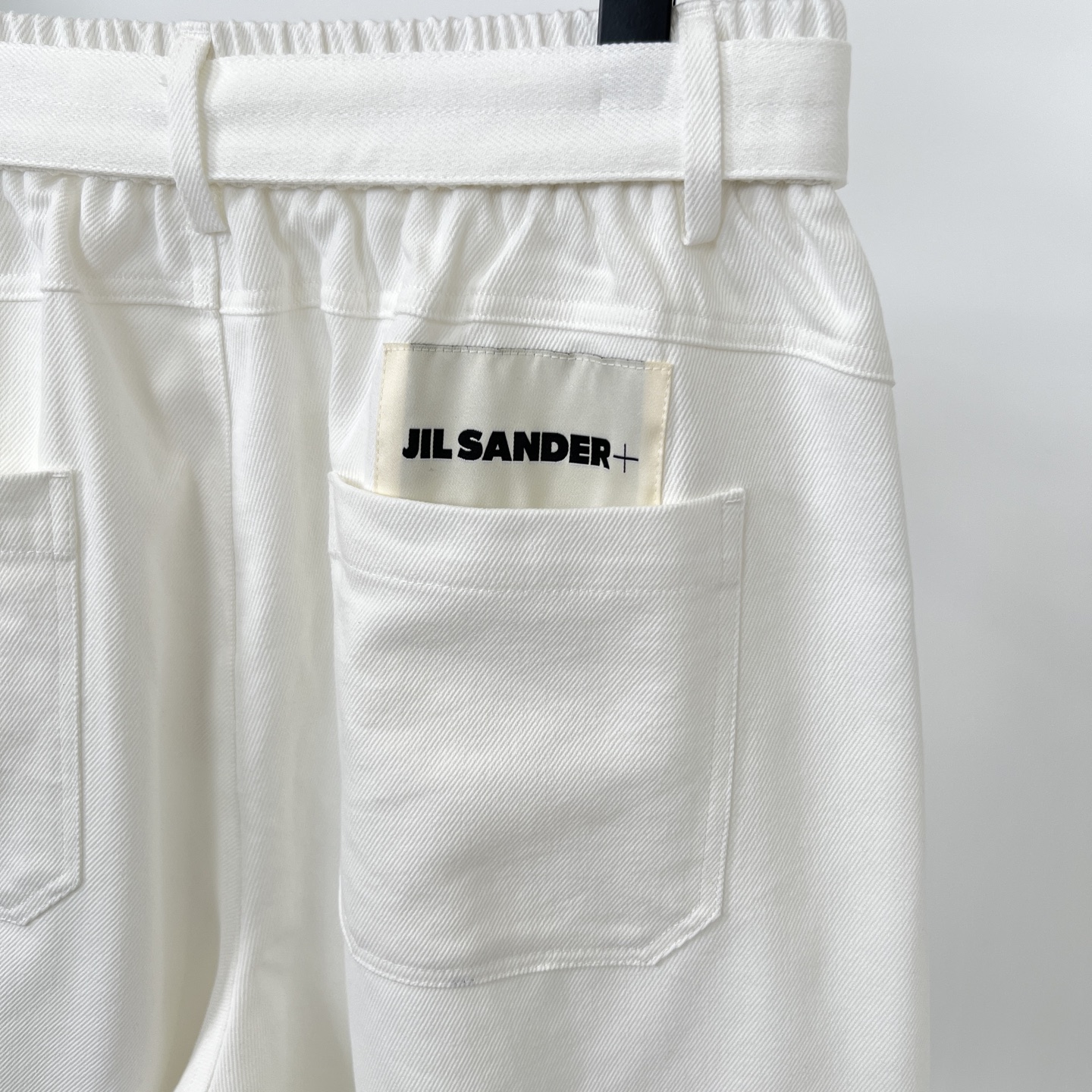 New Jil Sander Plus Summer Shorts: Easy, Wide-Legged Design in Tibetan & White, M-2XL - 图片 9