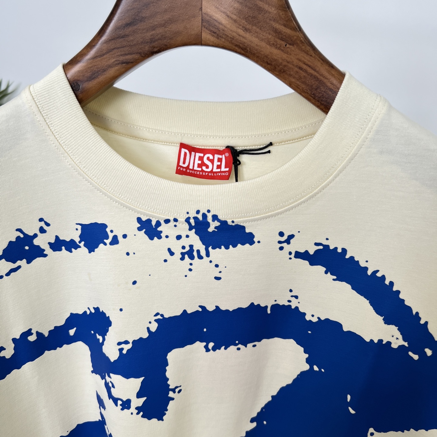 P625 DIESEL Summer Logo Print Cotton T-shirt: Stylish, Unisex, Various Colors & Sizes - 图片 6
