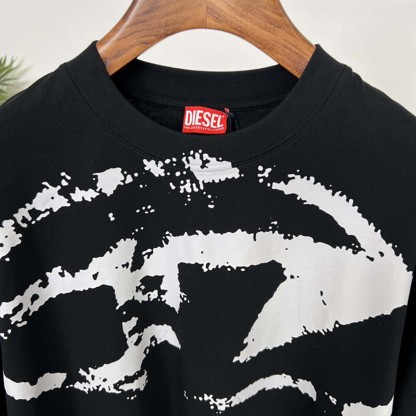 DIESEL Summer Logo Print Cotton T-shirts: Personal, Fashionable, Unisex. Sizes S-XL. - 图片 6