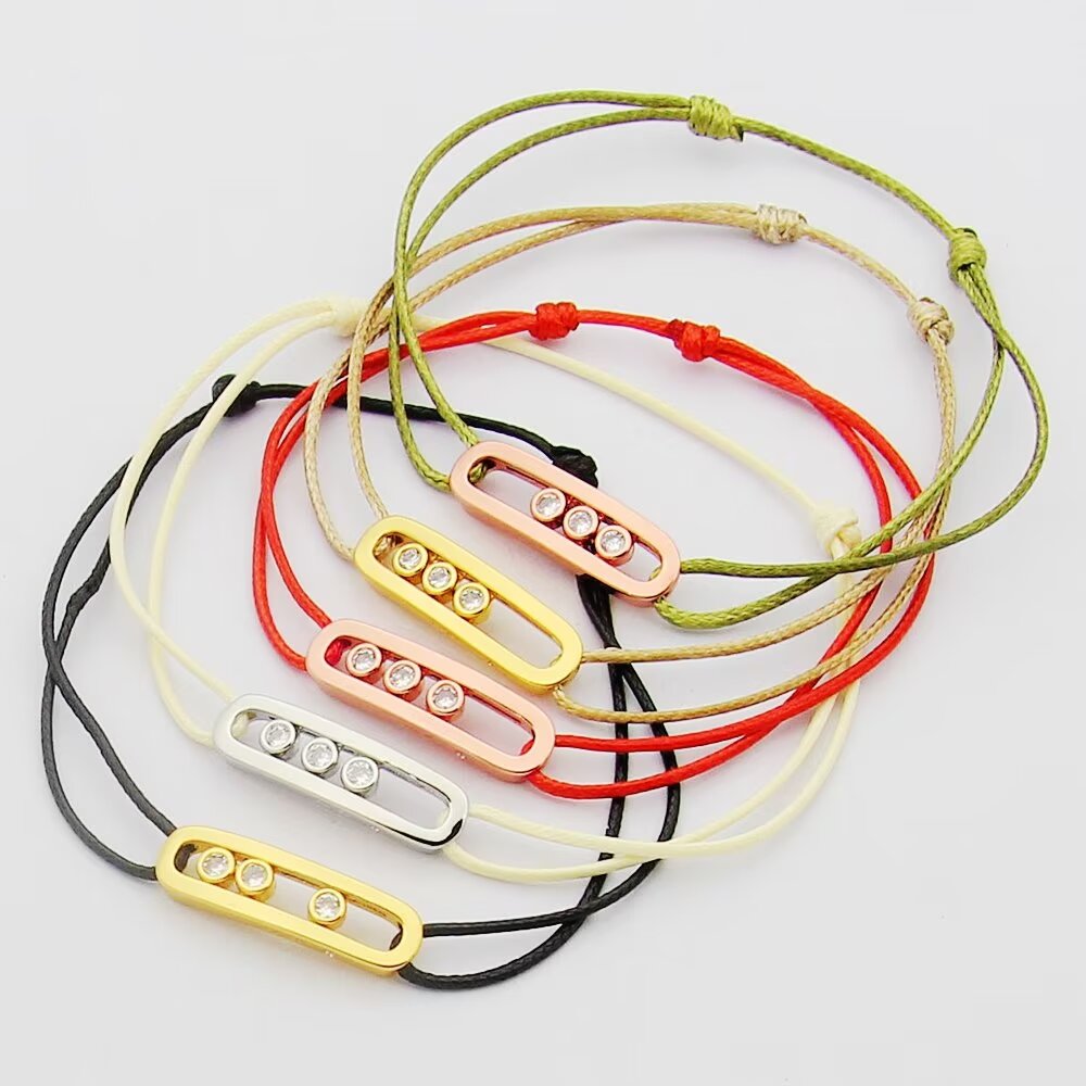 ❤️85包邮/原单代购级别
Messika新款全新梅西卡手链手绳推出精致多色绳圈手链系列，多色绳圈搭配一颗明亮式切割滑动钻石于腕间注入摩登意趣，彰显出众个性多色选