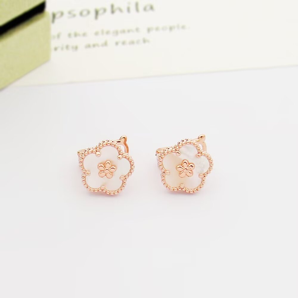 Van Cleef & Arpels Alhambra Flower Earrings Gold Plated Mother of Pearl 6 a1731369973265 7010
