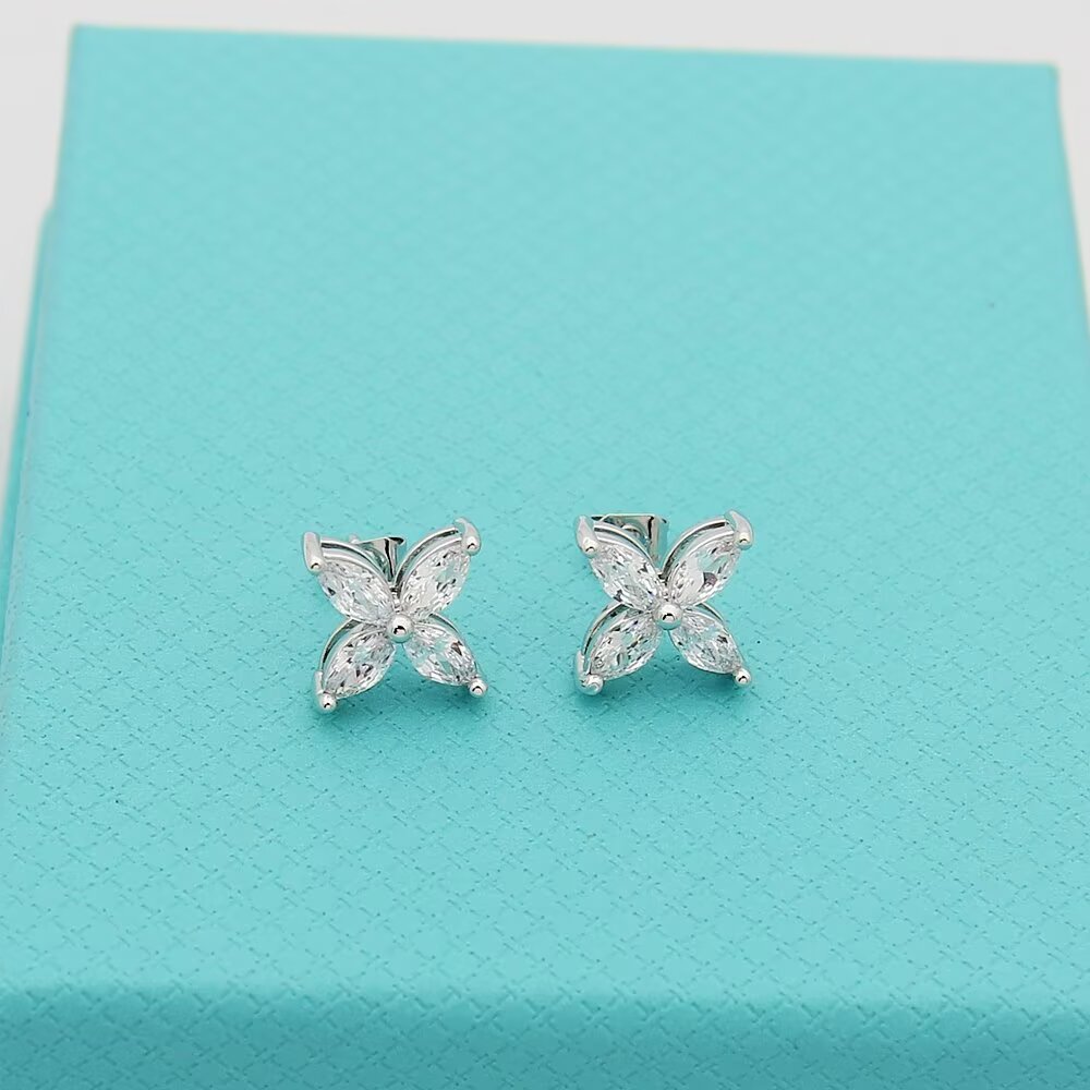 Tiffany & Co. Tiffany 蒂芙尼耳钉马眼耳钉 唯美的一款 雪花马眼耳钉 亚金版本精电厚金，质感超棒