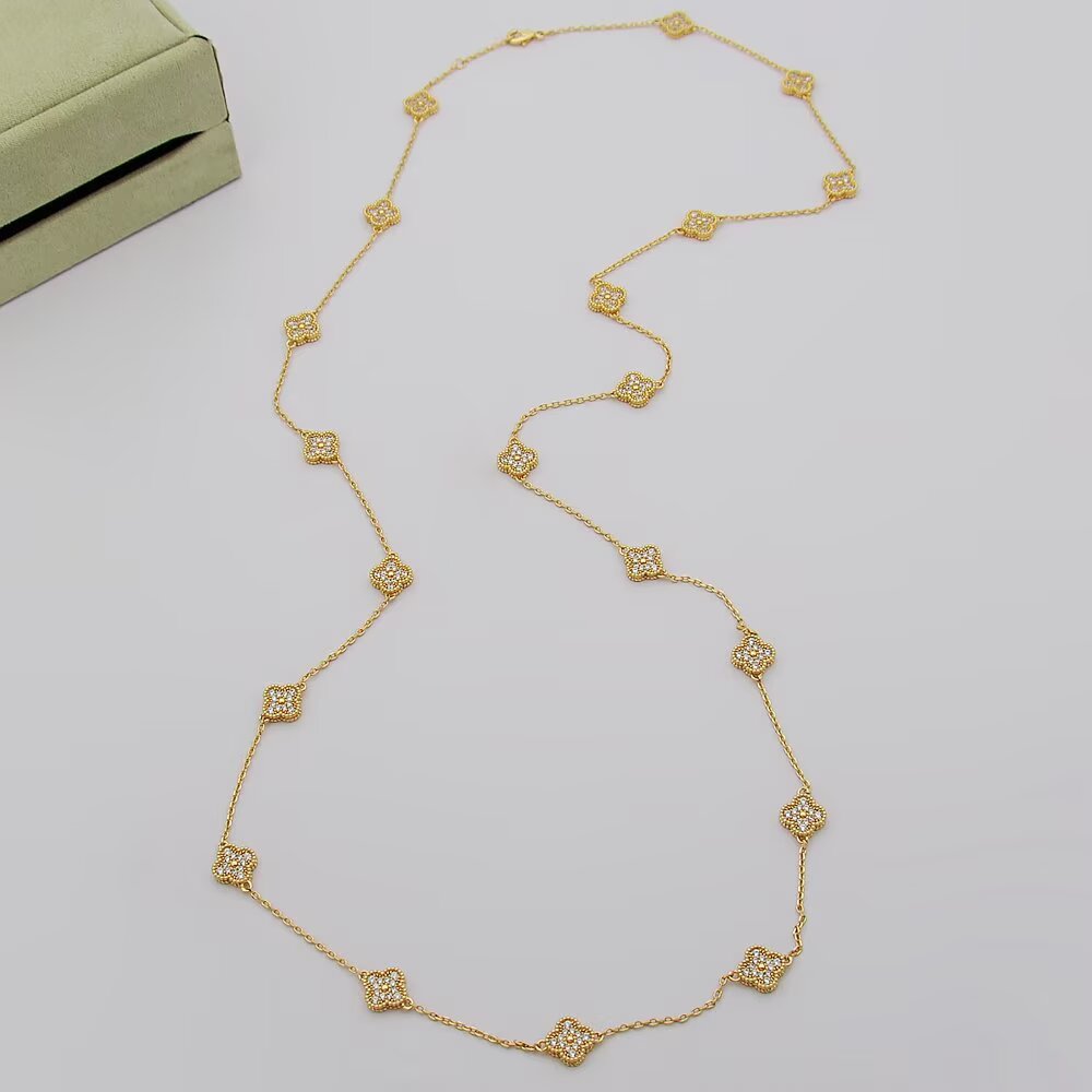 Elegant Four-Leaf Clover Necklace with Sparkling Diamonds, Perfect for Everyday Wear 8 a1752275706861 6304