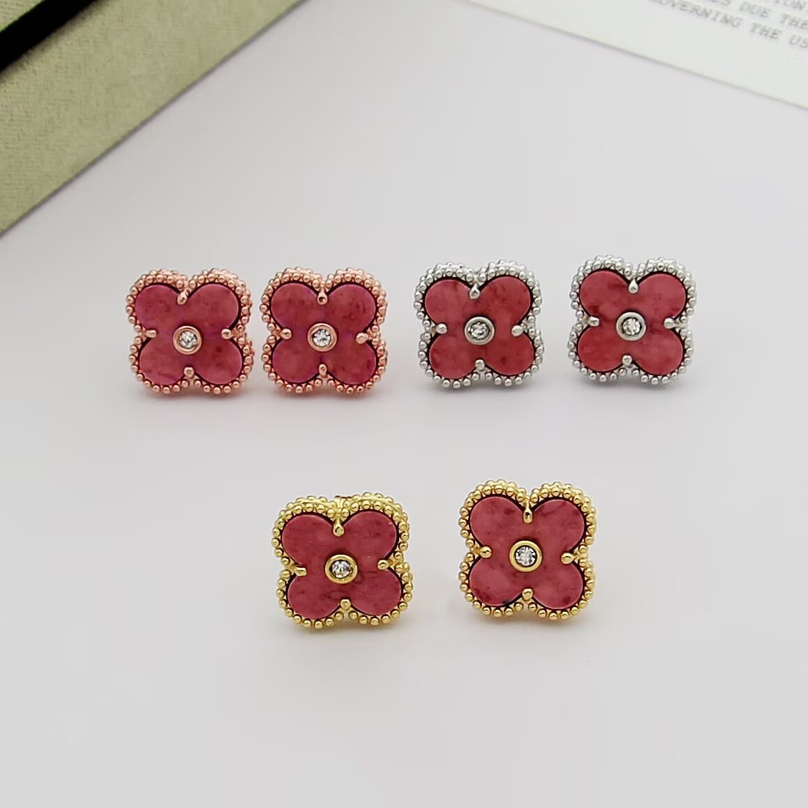 Van Cleef & Arpels Haute Joaillerie Fine Jewelry Earrings Necklace Ring 2