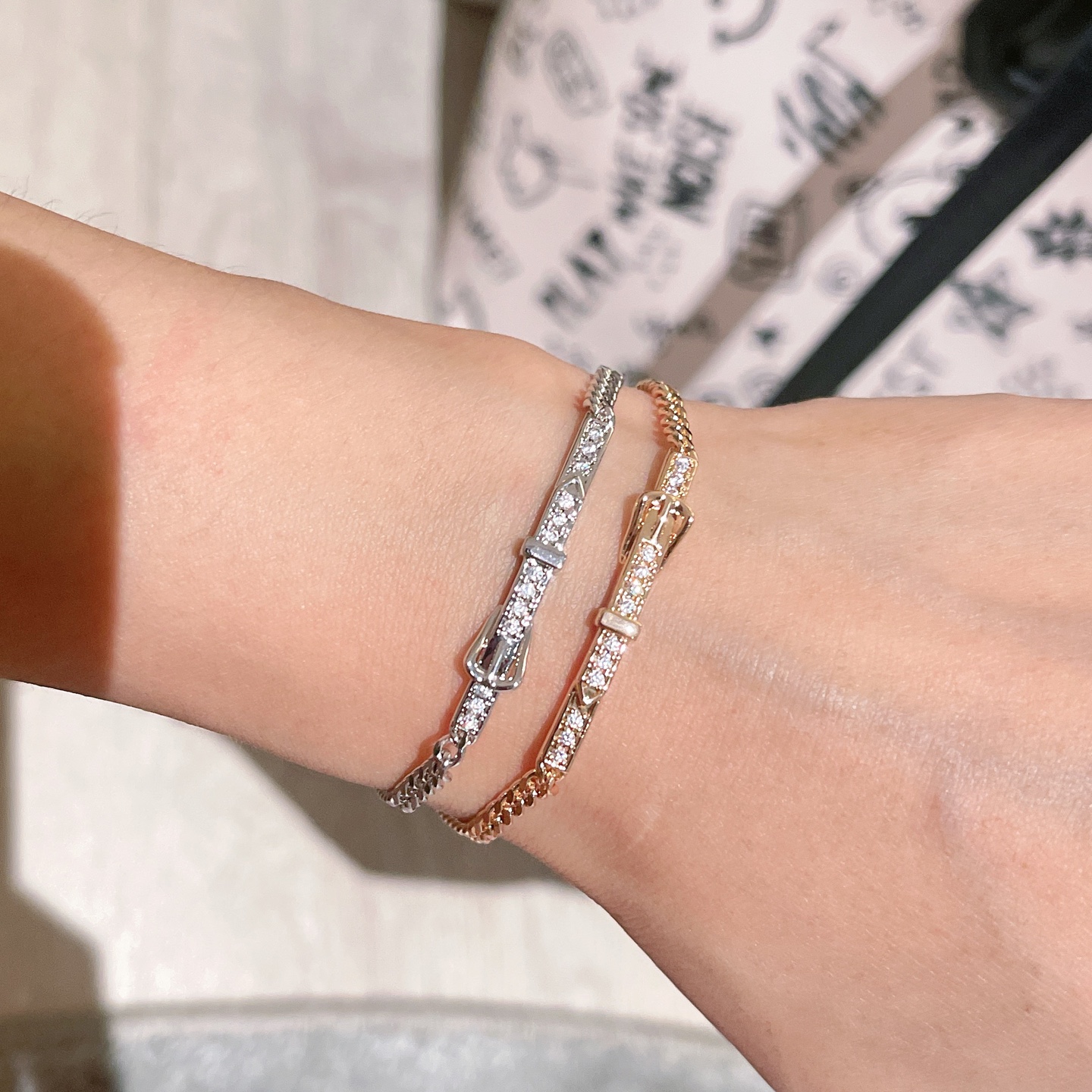 Hermes Belt Buckle Curb Chain Bracelet bracelet Yellow gold rose gold silver with clear diamond-like accent stones 17cm