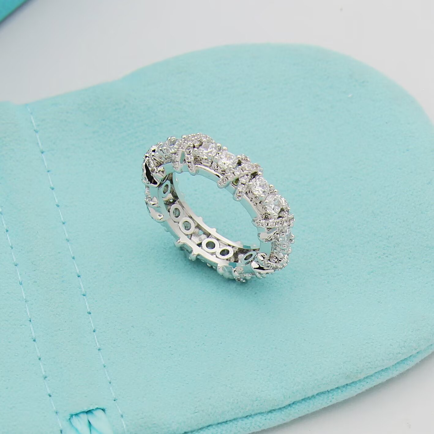 Tiffany & Co. 款超火爆tiff蒂芙尼戒指 十六石系列戒指Tiff