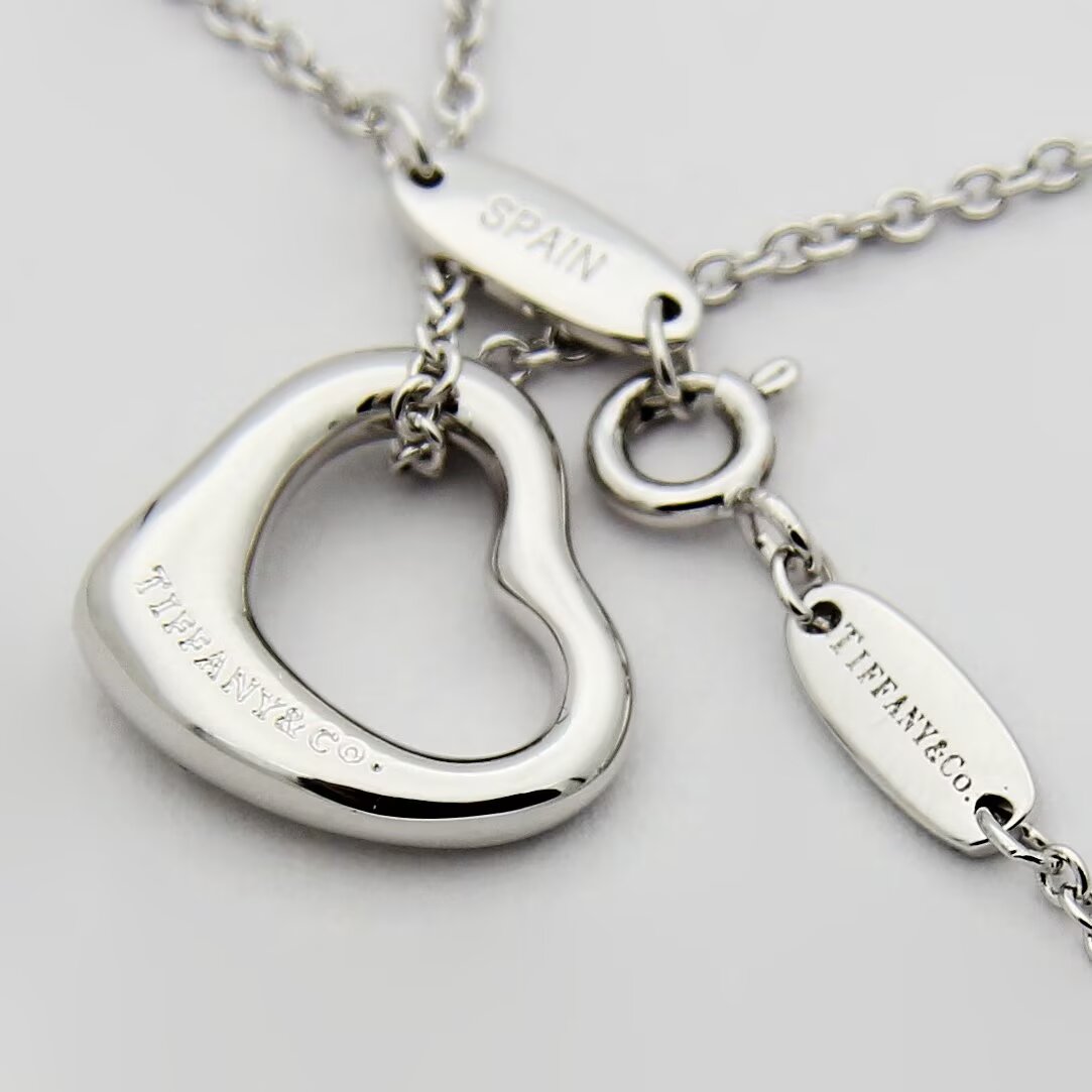 Tiffany & Co. Tiff蒂芙尼项链爱心项链5钻桃心项链 低调优雅 的品质 百搭亚金电镀厚金项链