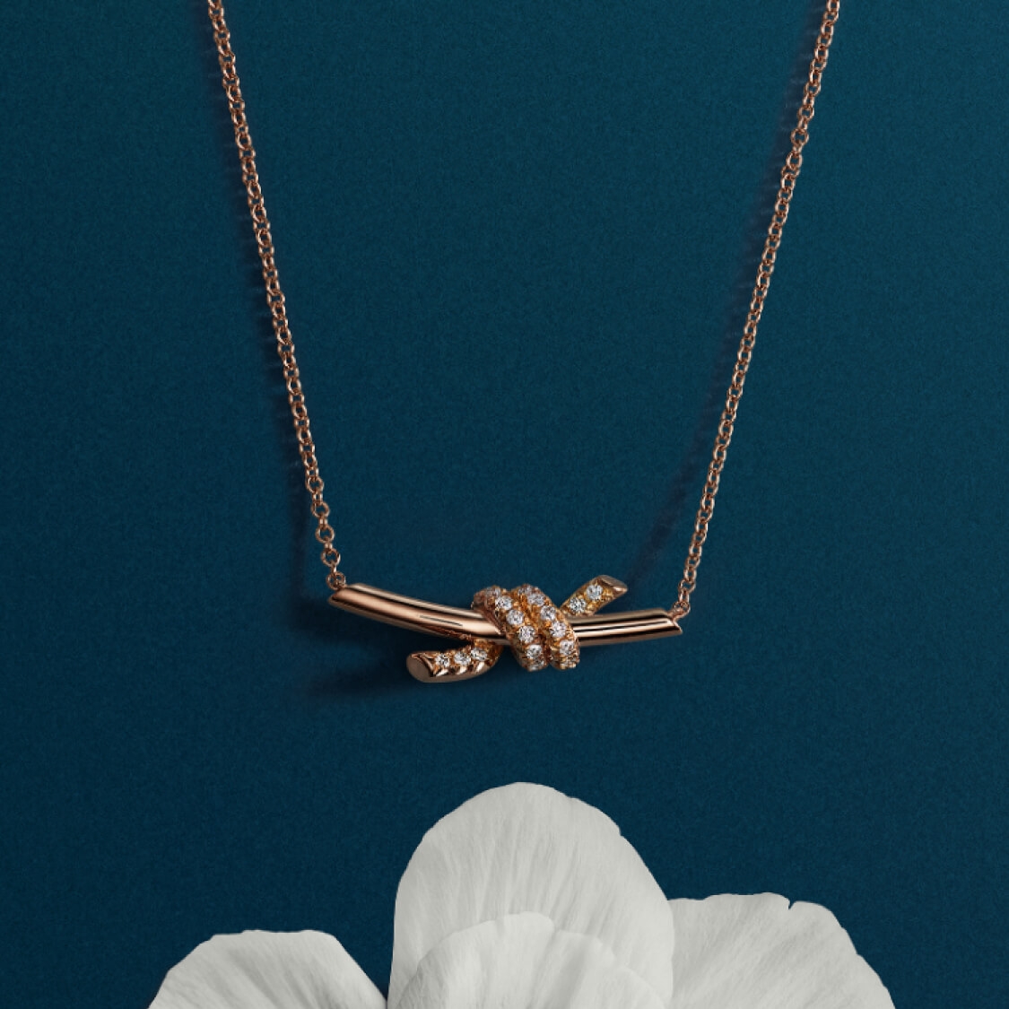 Tiffany & Co. Tiffany蒂芙尼项链 knot缘系列迷你半钻打结项链