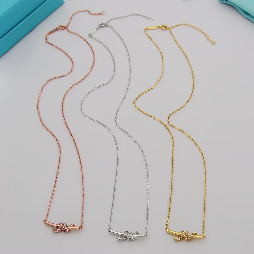 Tiffany & Co. Tiffany蒂芙尼项链 knot缘系列迷你半钻打结项链