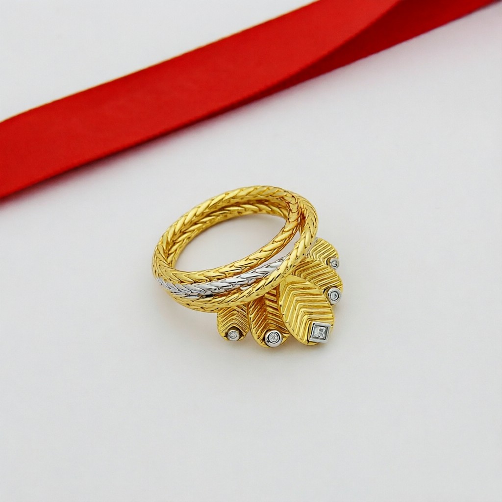 Cartier 卡地亚咖啡豆戒指叶子戒指 的咖啡香 金质完美塑造咖啡叶片 重现50年代的优雅