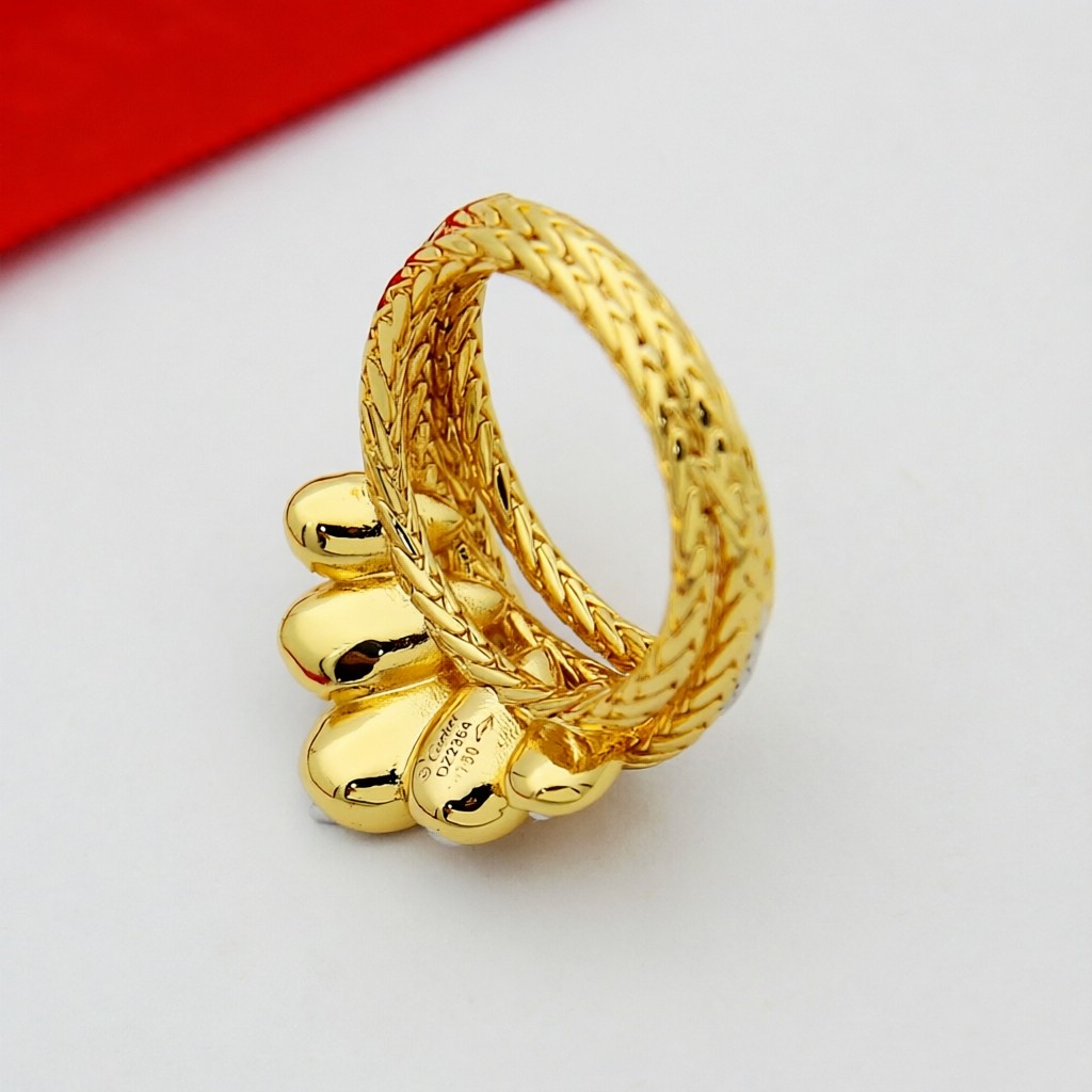 Cartier 卡地亚咖啡豆戒指叶子戒指 的咖啡香 金质完美塑造咖啡叶片 重现50年代的优雅