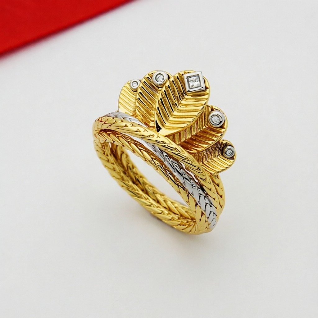 Cartier 卡地亚咖啡豆戒指叶子戒指 的咖啡香 金质完美塑造咖啡叶片 重现50年代的优雅