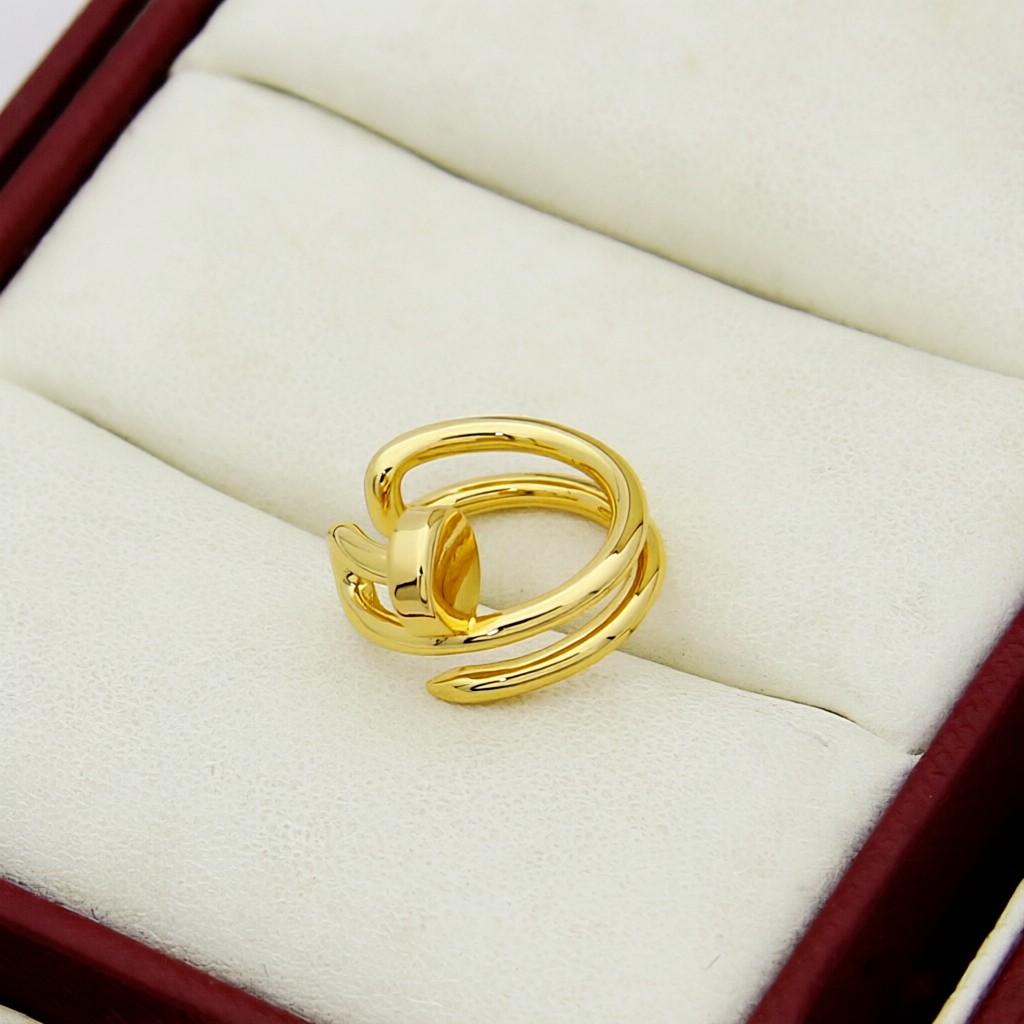Cartier 卡地亚耳钉 单钉子耳夹耳扣 亚金材质，刻有logo 钉子耳扣