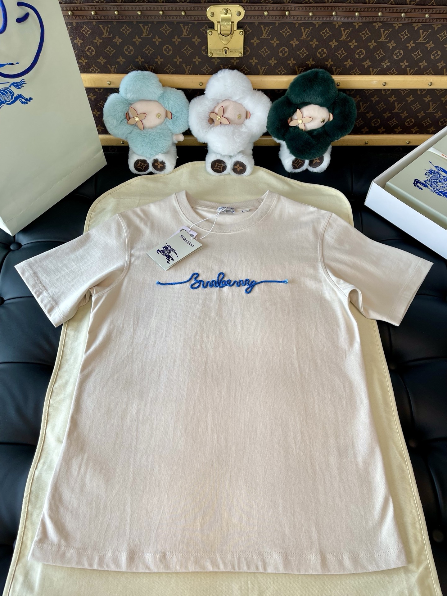 细节图请品鉴 无滤镜实拍
好的东西 不需要花里胡哨吹嘘