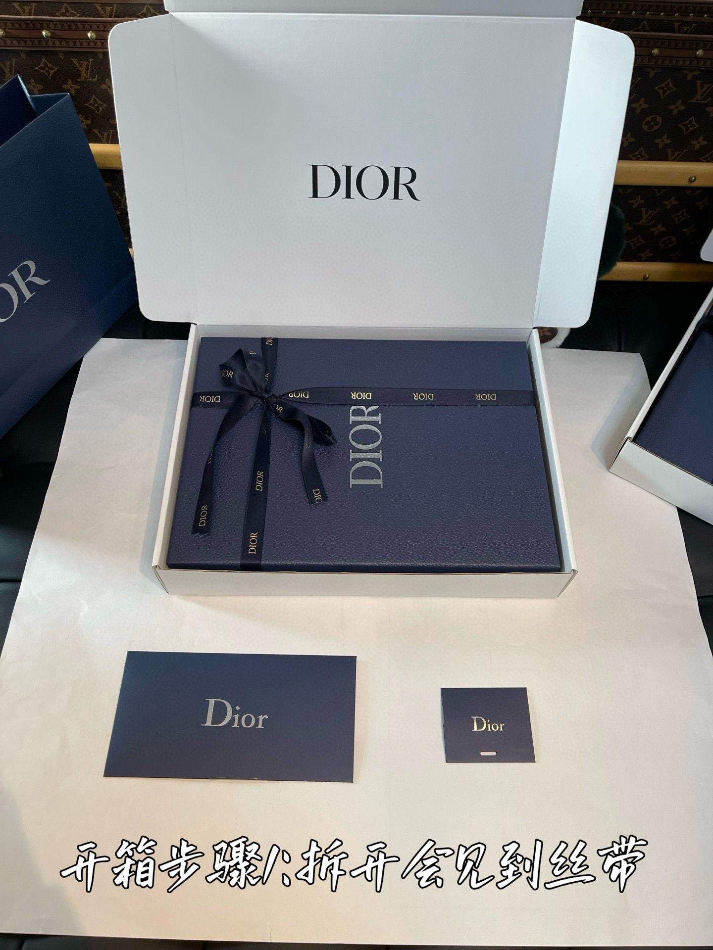 SixLBEB  礼盒服装 4