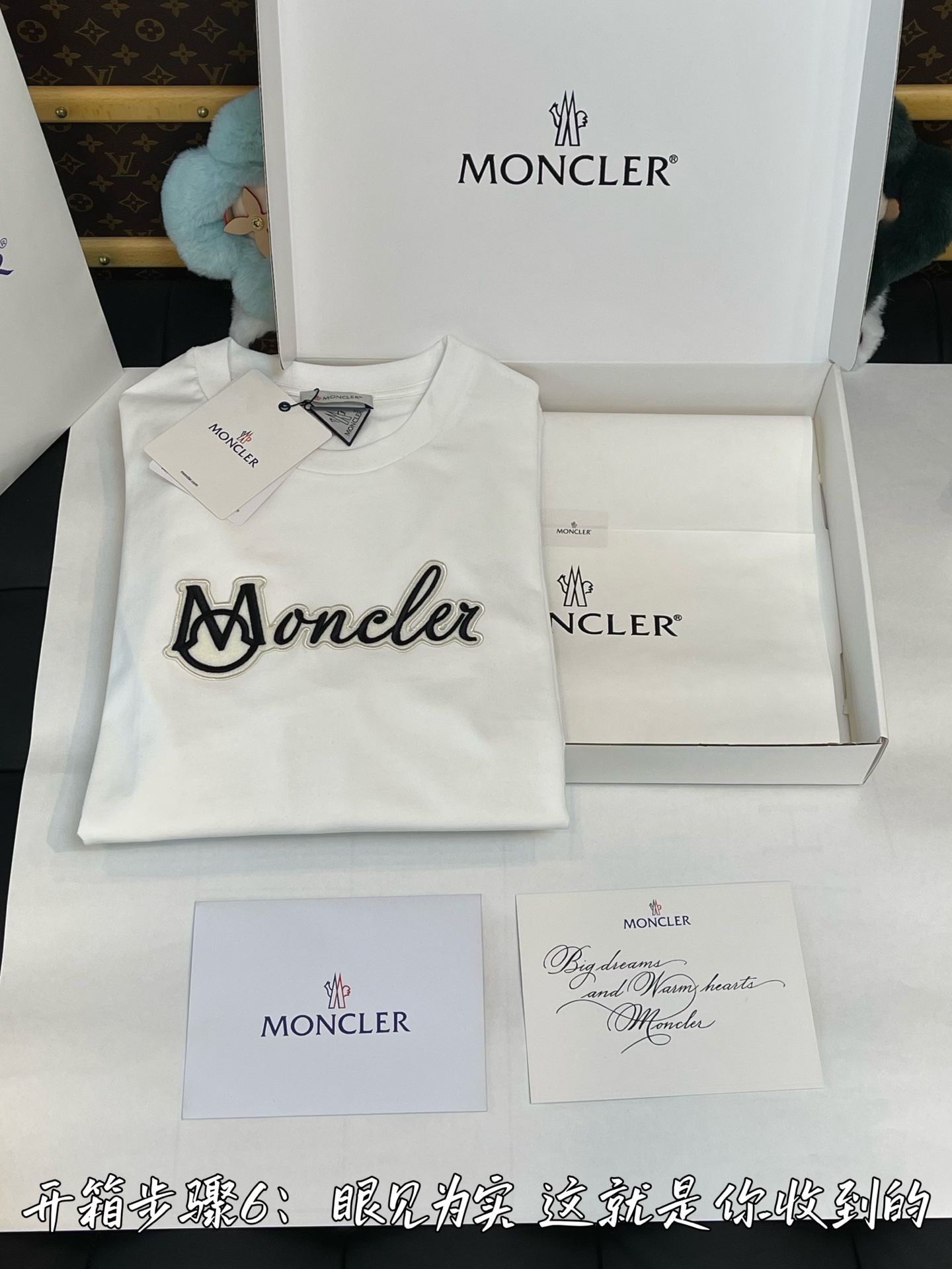 SixLBEB  礼盒服装 9