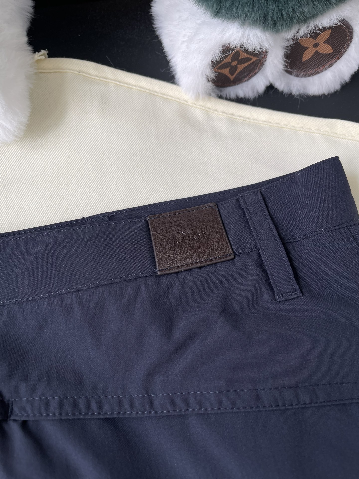 Button-Waist Cargo Shorts — product photograph