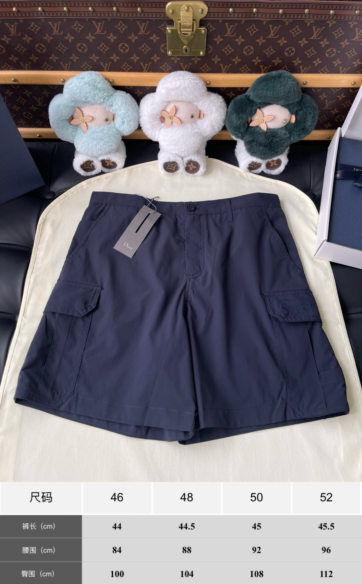 Button-Waist Cargo Shorts — product photograph