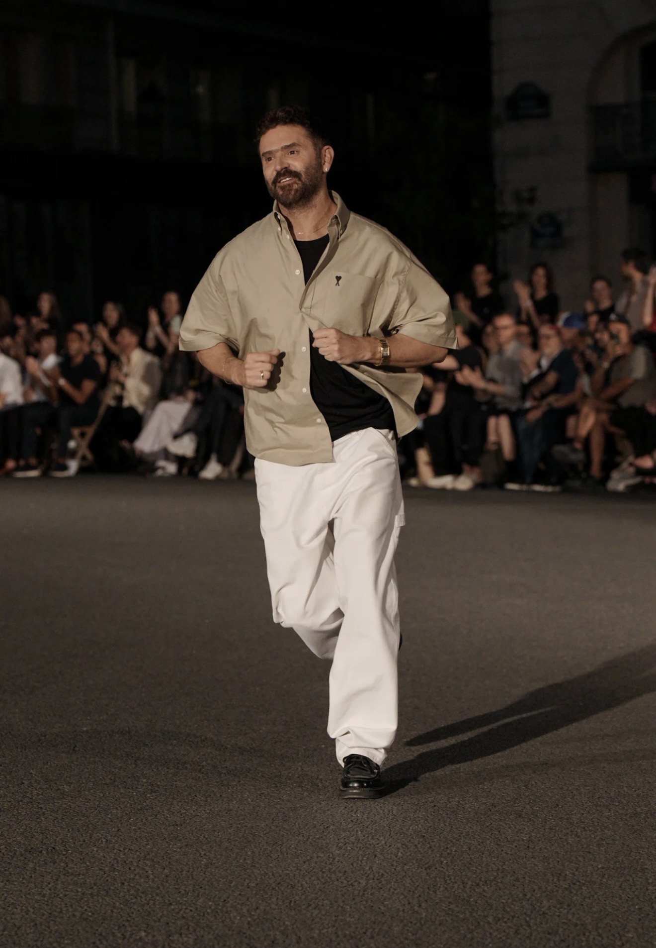 Heart-A Pocket Short-Sleeve Shirt — product photograph