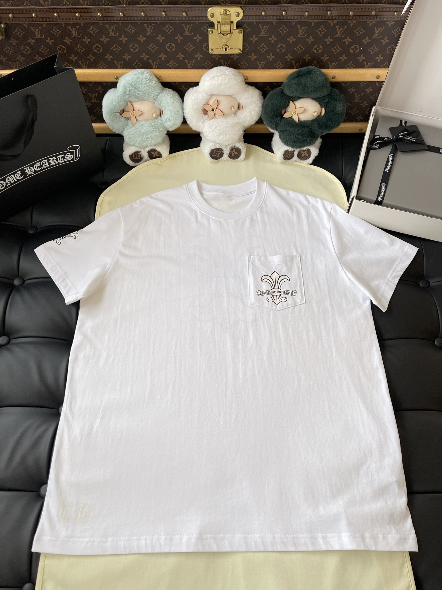 Fleur-de-Lis Pocket T-Shirt — product photograph