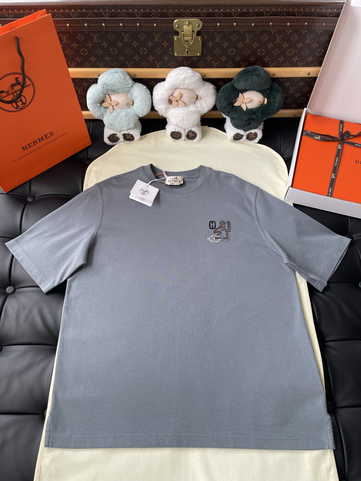 Small Equestrian Motif T-Shirt — product photograph