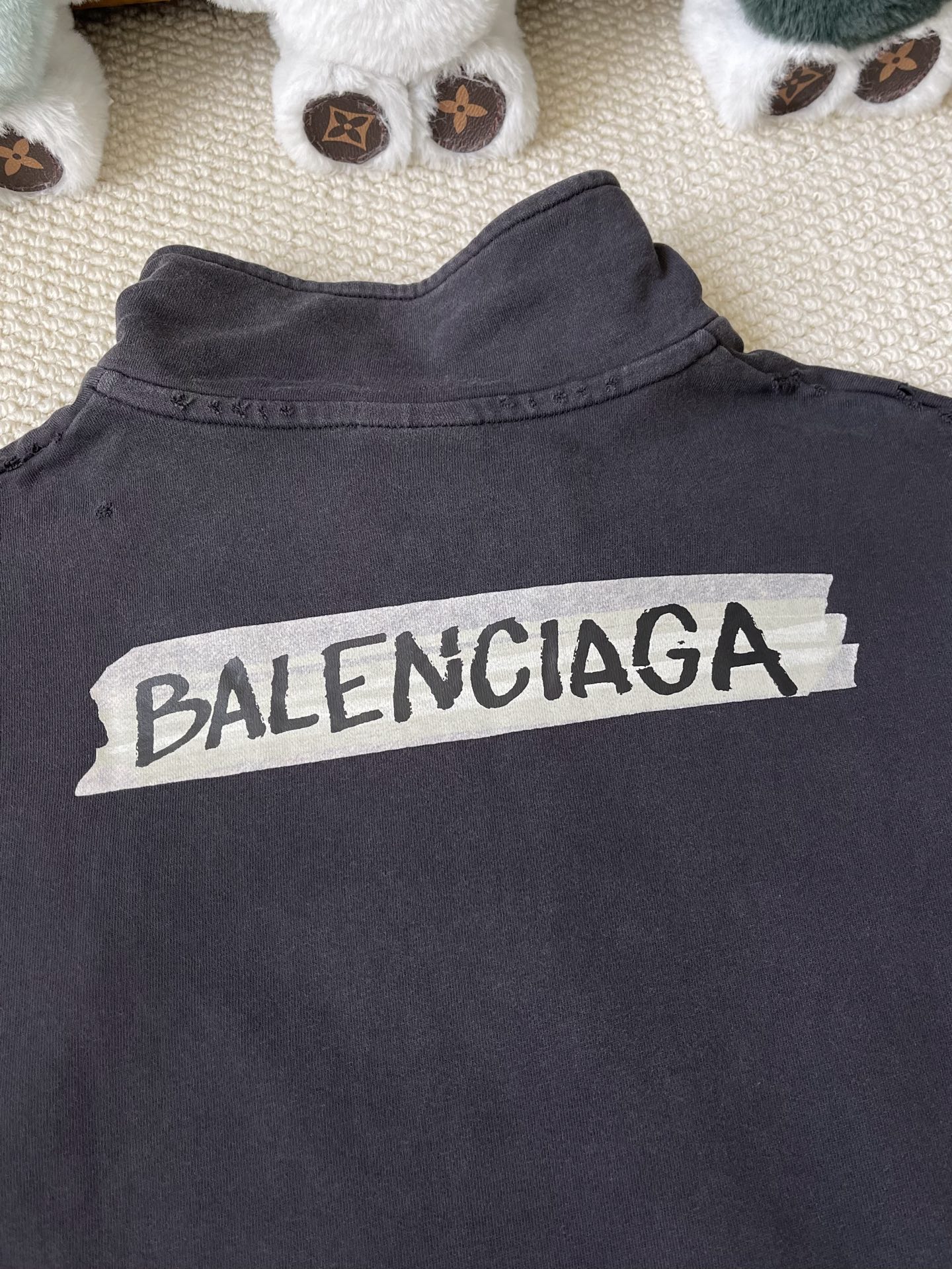 Tape-Wordmark Quarter-Zip Pullover — product photograph