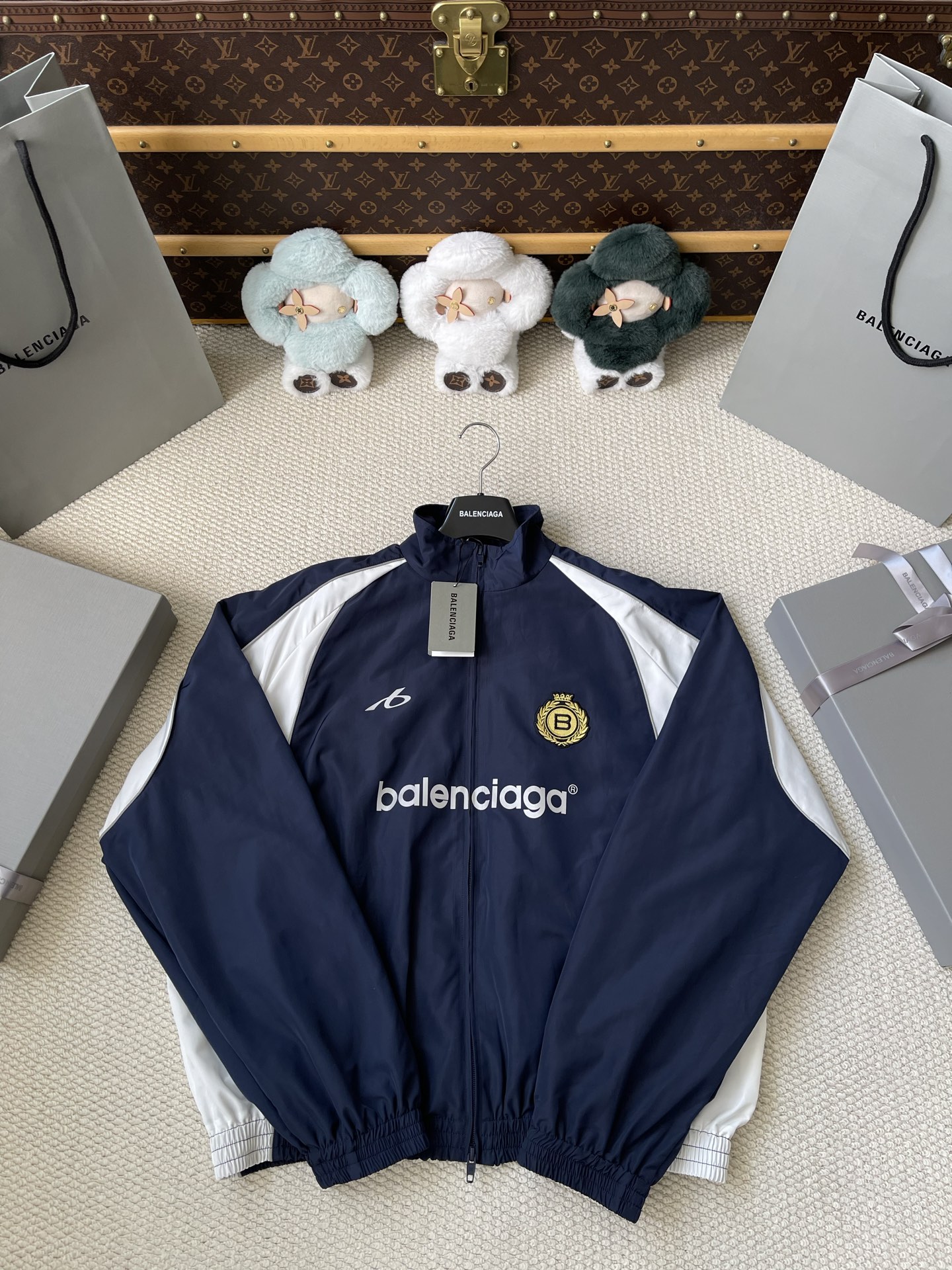 Navy-Crest Number-10 Matching Separates — product photograph