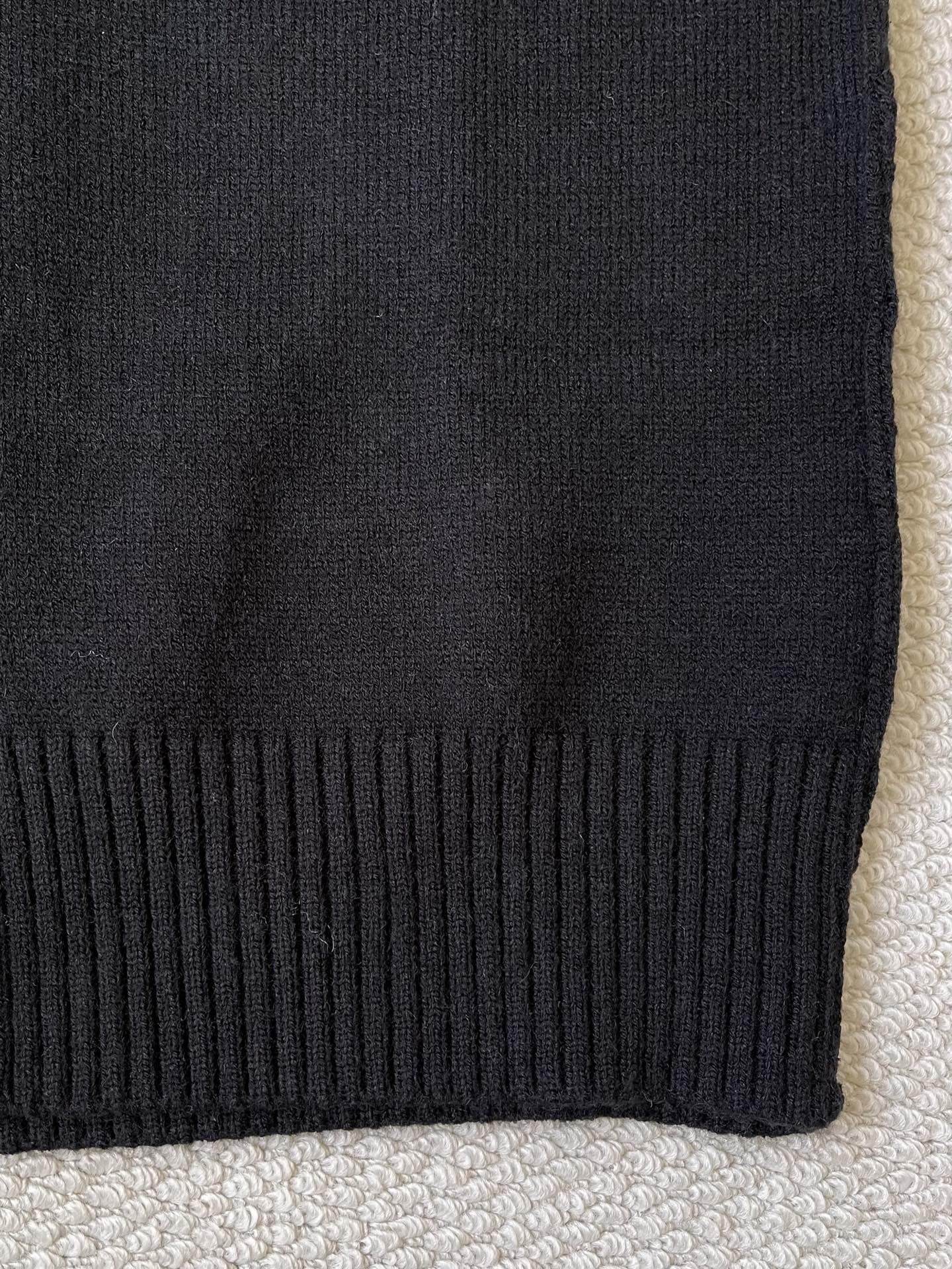 Heart-Logo V-Neck Cardigan — product photograph