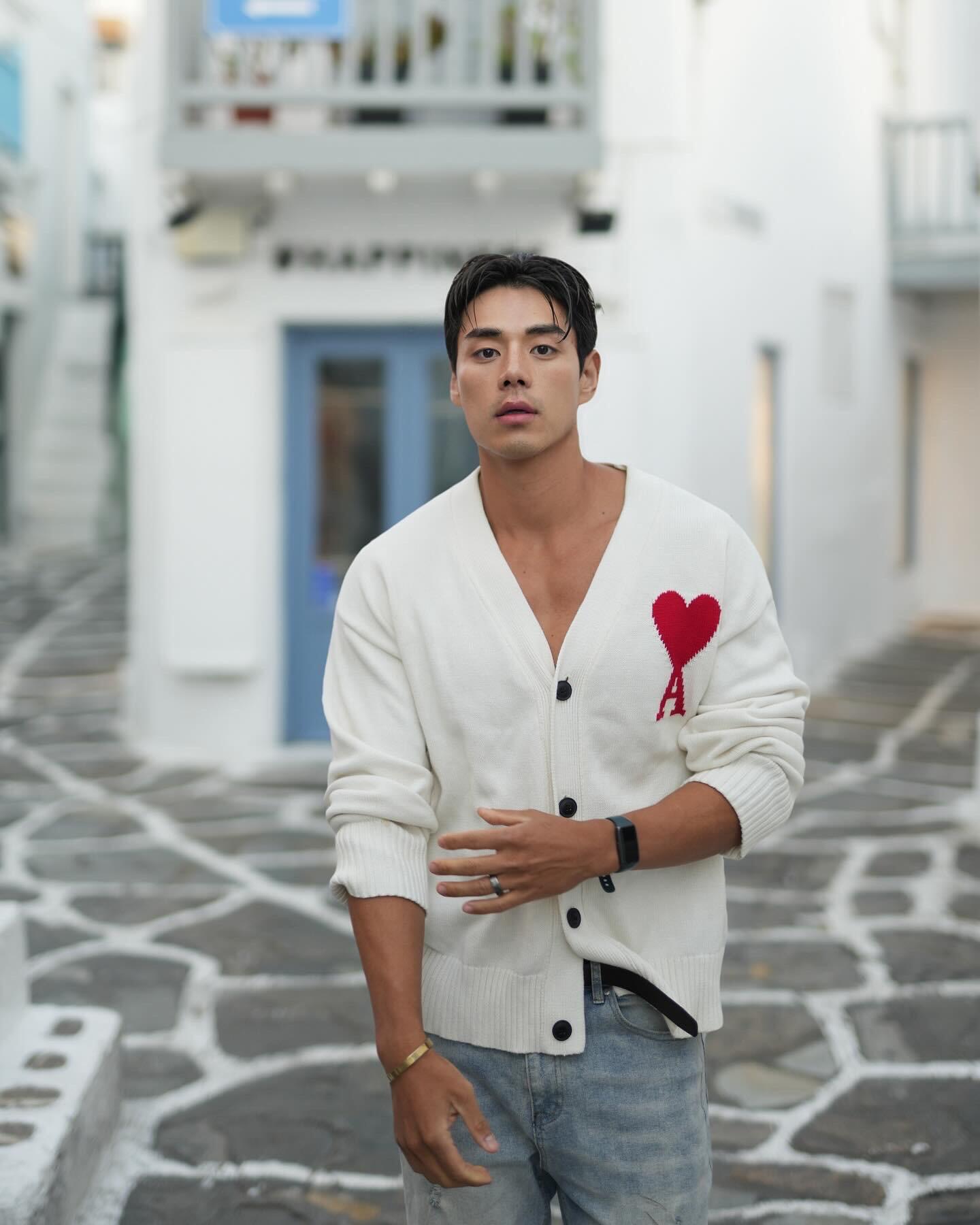 Heart-Logo V-Neck Cardigan — product photograph