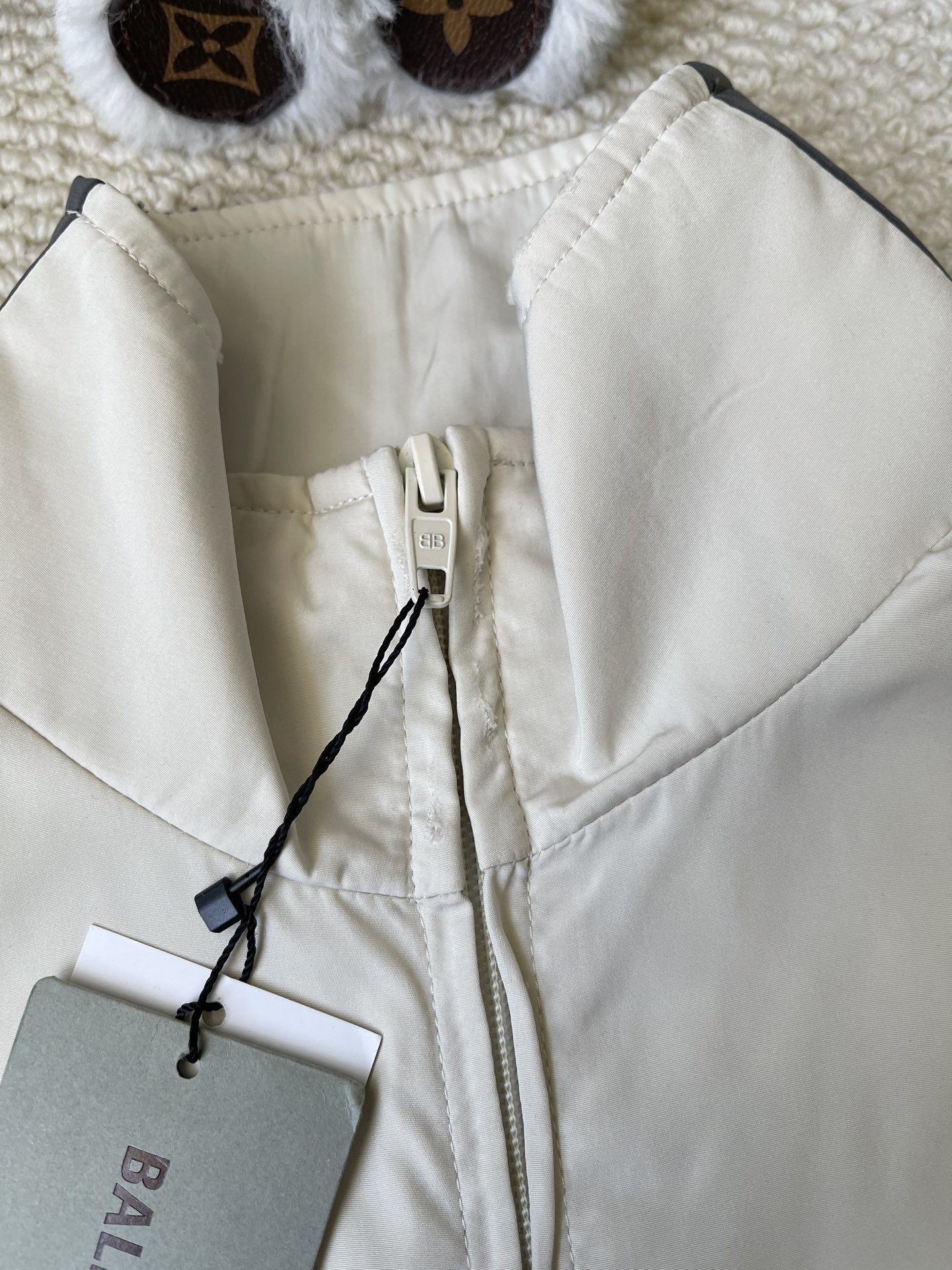 Contrast-Stripe Quarter-Zip Matching Separates — product photograph