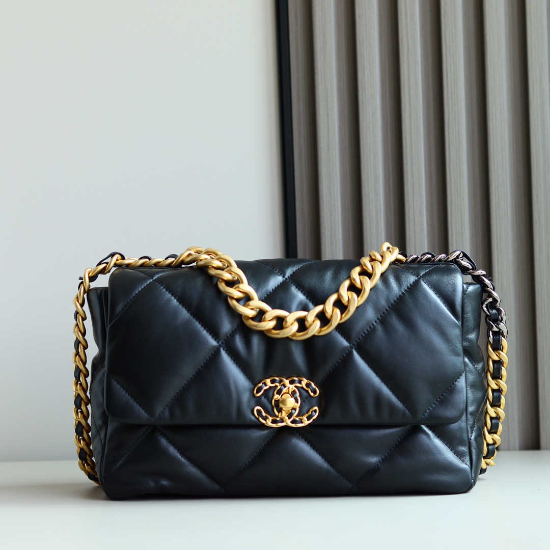 Bolso 19 original puro Cuero: piel de cabra genuina con marco cuadrado europeo Herrajes: herrajes desgastados chapados …