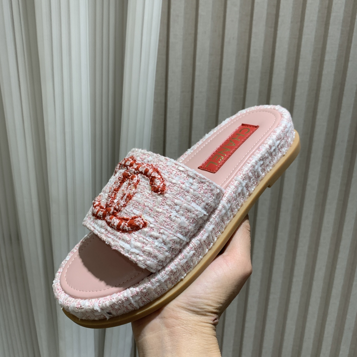 Chanel 2025 Resort CC Logo Espadrille Platform Slide Sandals 3 i1742648085734 1706 0 0