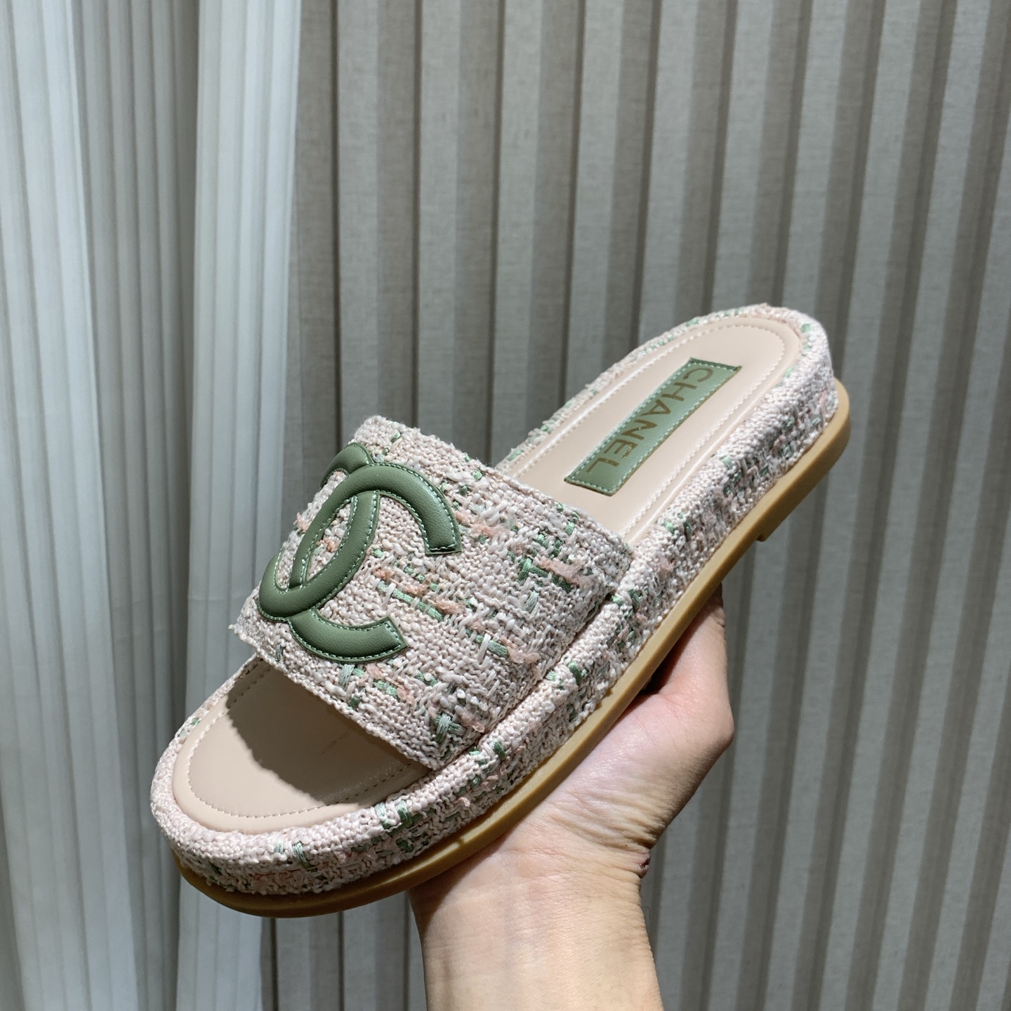 Chanel Espadrille CC Thong Sandals Women, Pink Fabric, Summer Beach Shoes 3 i1742648134110 6426 0 0