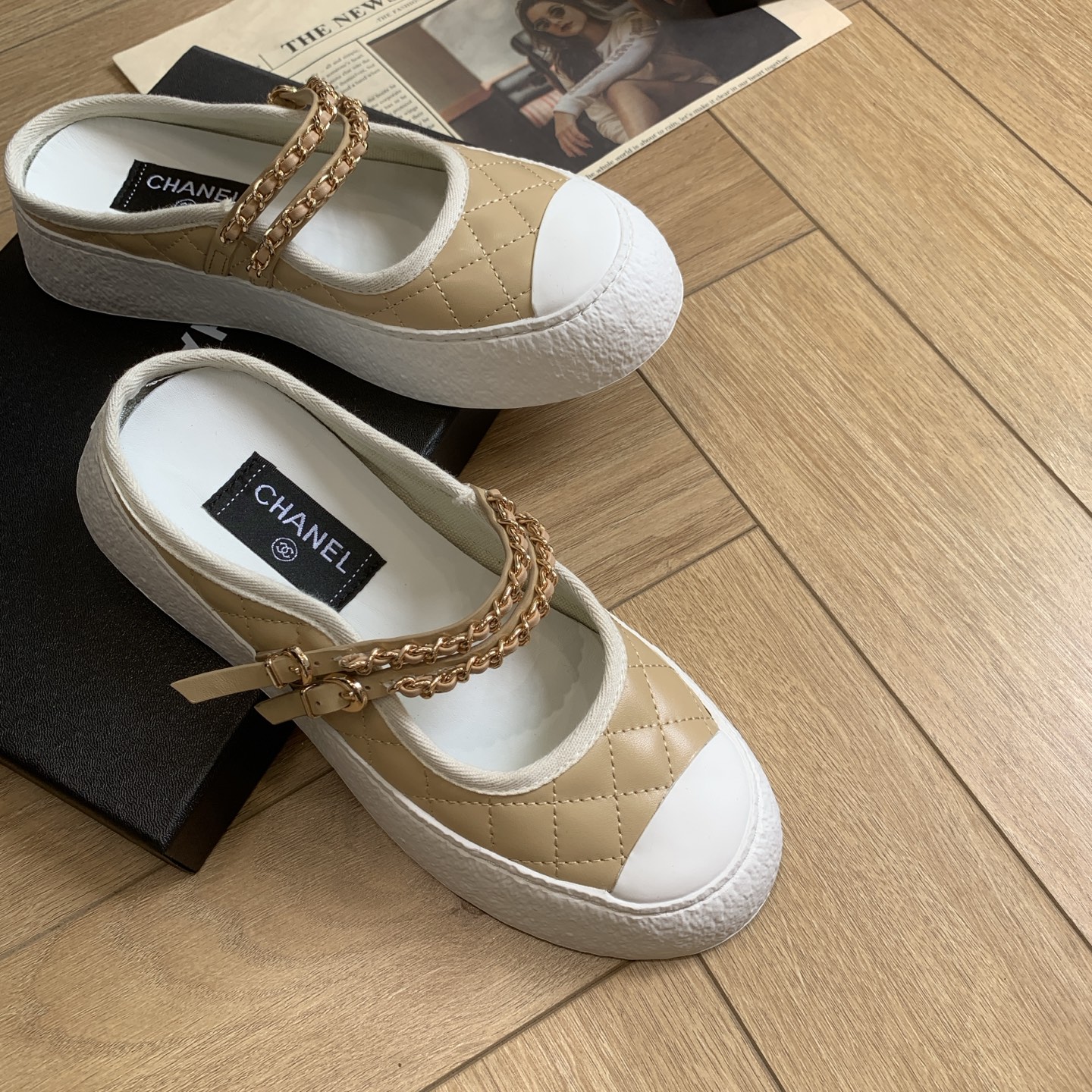 Chanel 24P Quilted Leather Chain Embellished Platform Mule Sneakers 6 i1744922238259 8388 0 4