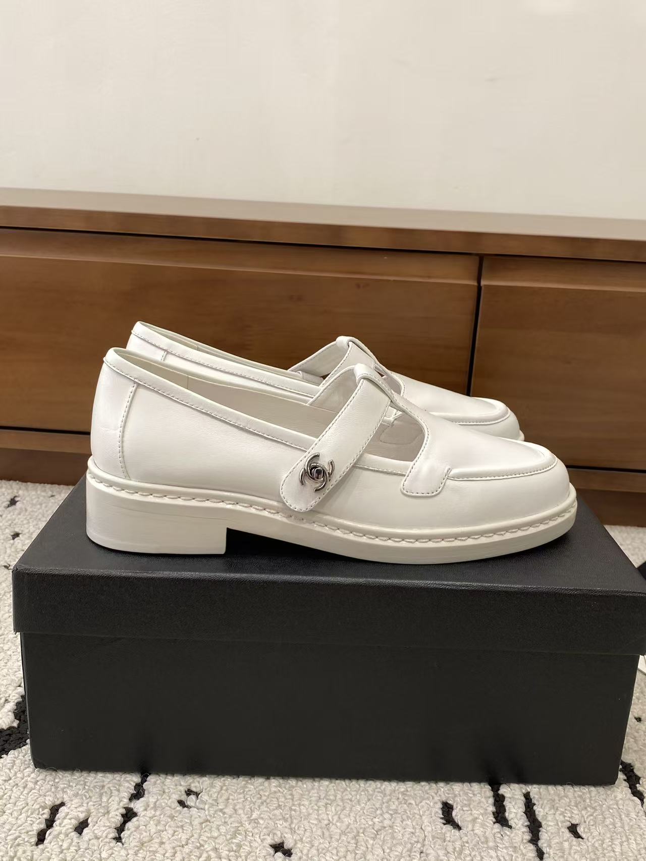 CHANEL women's shoes Chane* 25ss New — photo 2