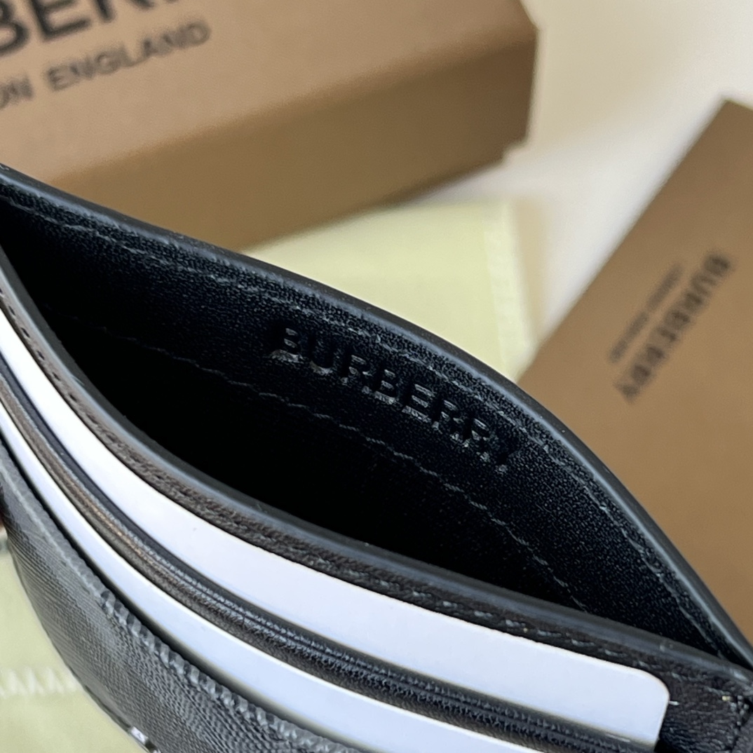 Burberry London 格纹拼皮革小卡包 装饰标志性格纹设计【B•家】 出品 4个卡位