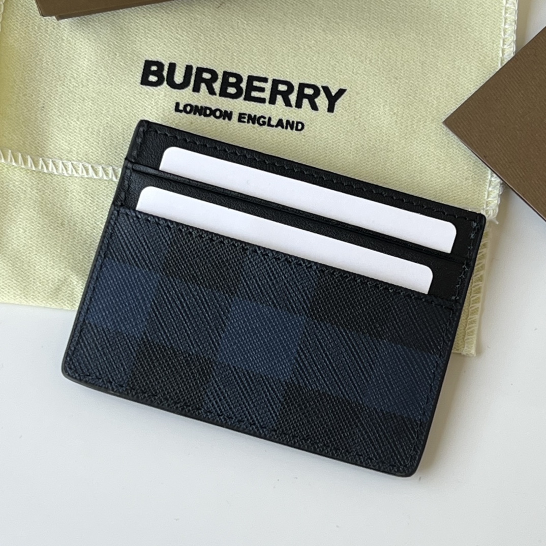 Burberry London 格纹拼皮革小卡包 装饰标志性格纹设计【B•家】 出品 4个卡位