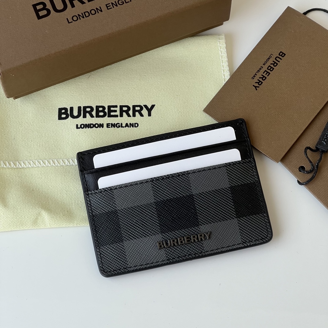 Burberry London 格纹拼皮革小卡包 装饰标志性格纹设计【B•家】 出品 4个卡位