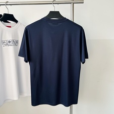 。 ISAIA意大利顶级奢饰品男装品牌 红珊瑚标识+顶级手工+现代色彩,是追求意式松弛优雅的顶奢之选。专 。 ISAIA意大利顶级奢饰品男装品牌 红珊瑚标识+顶级手工+现代色彩,是追求意式松弛优雅的顶奢之选。专