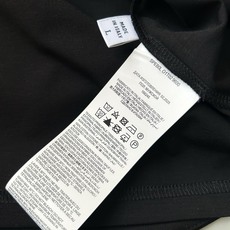 。 2026SS意大利Brioni独家品质,网球运动系列短袖T恤,面料采用原版定制100%丝光棉,触感柔 。 2026SS意大利Brioni独家品质,网球运动系列短袖T恤,面料采用原版定制100%丝光棉,触感柔