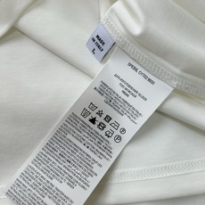 。 2026SS意大利Brioni独家品质,网球运动系列短袖T恤,面料采用原版定制100%丝光棉,触感柔 。 2026SS意大利Brioni独家品质,网球运动系列短袖T恤,面料采用原版定制100%丝光棉,触感柔