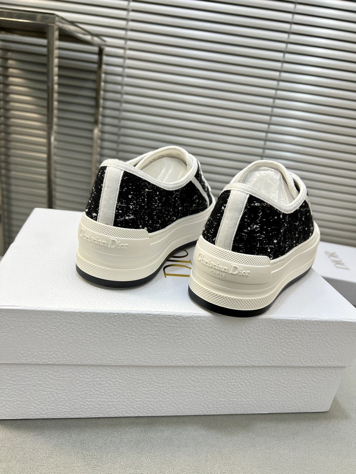 Dior Walk'n'Dior Embroidered Canvas Sneakers - Comfortable & Stylish 9 i1713338462 2690 2