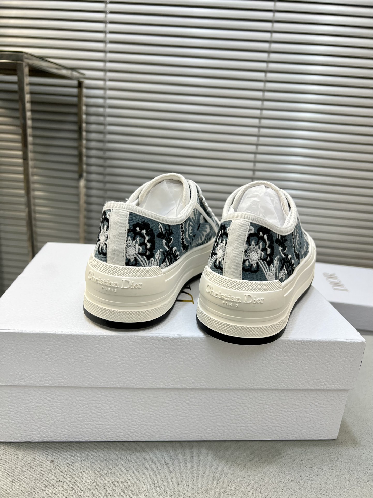 Dior Walk'n'Dior Embroidered Canvas Sneakers Heavy Duty Platform Shoes 9 i1713338684 2632 0